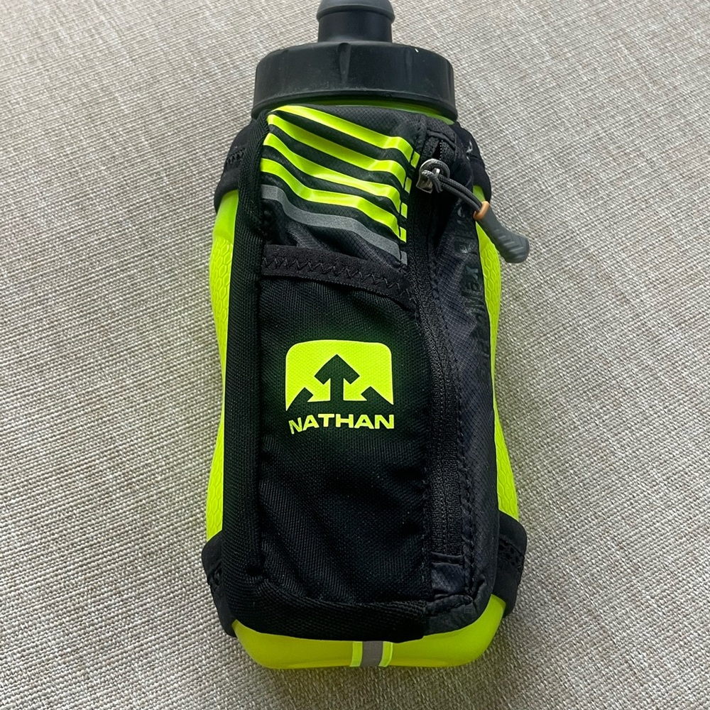 Nathan 18oz Speed-draw Plus Water Bottle